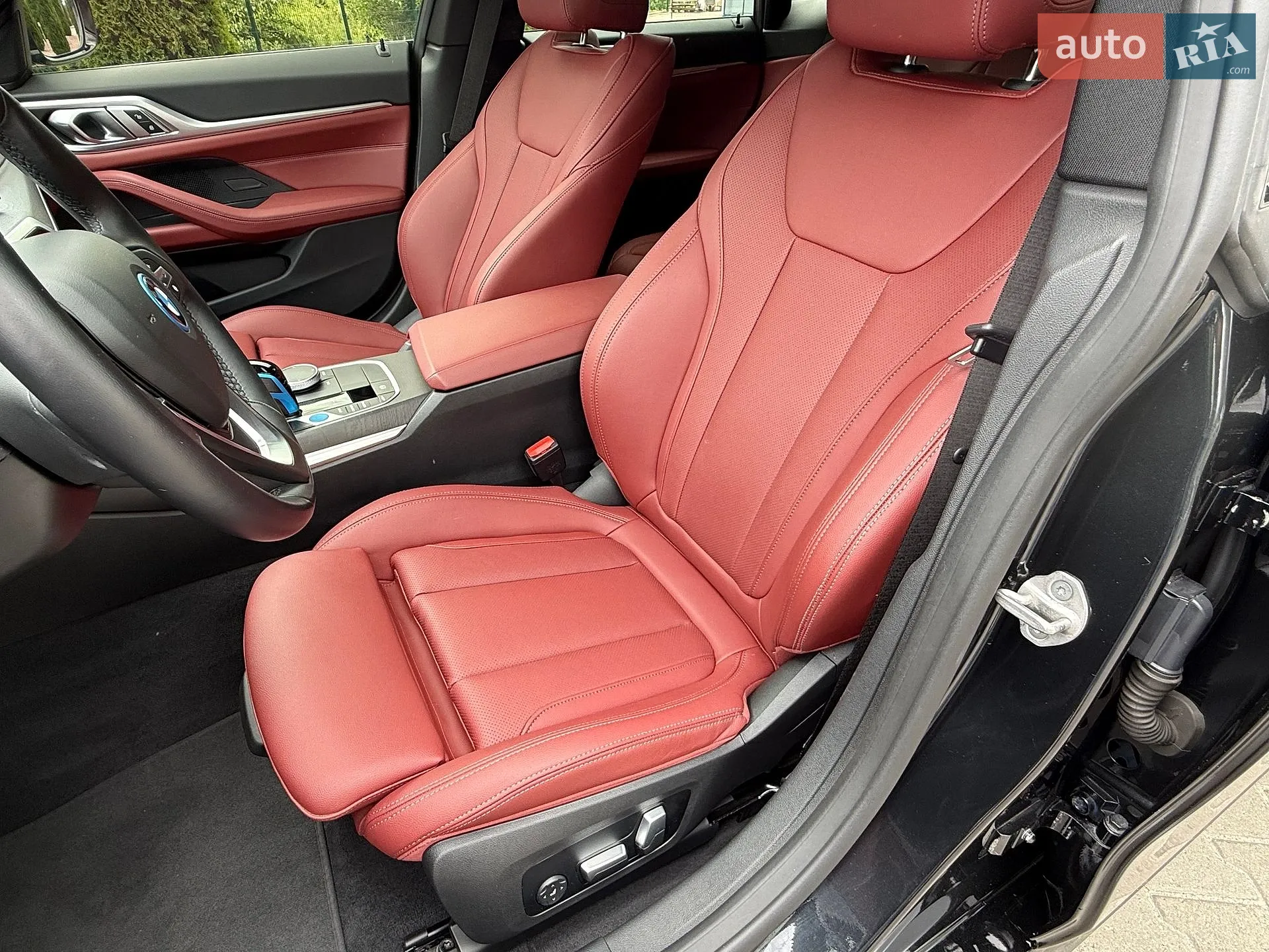 2023 BMW i4 - мініатюра 28