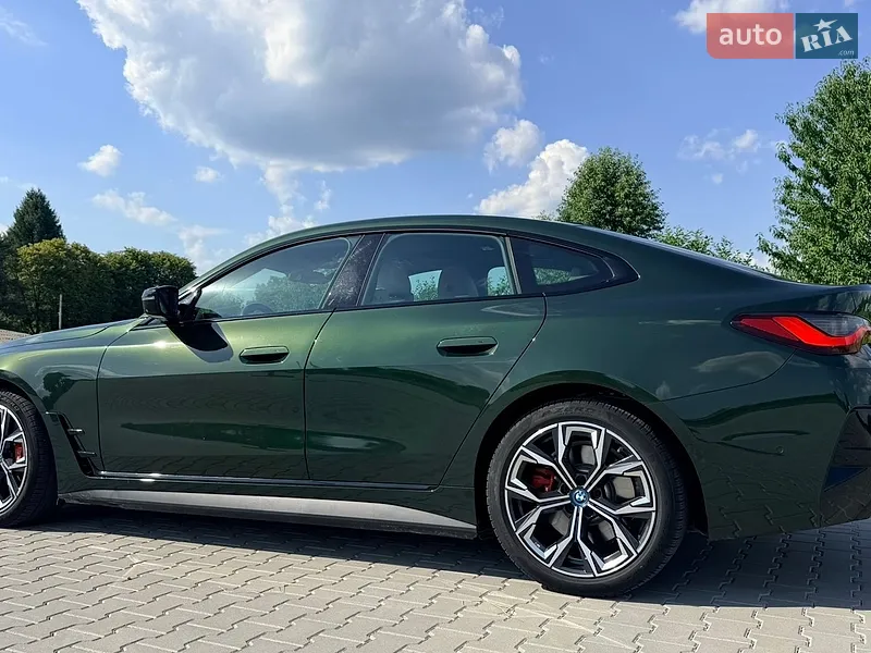 BMW i4 2021