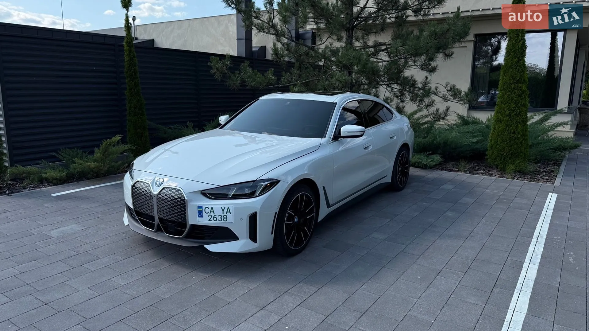 2024 BMW i4 - мініатюра 7
