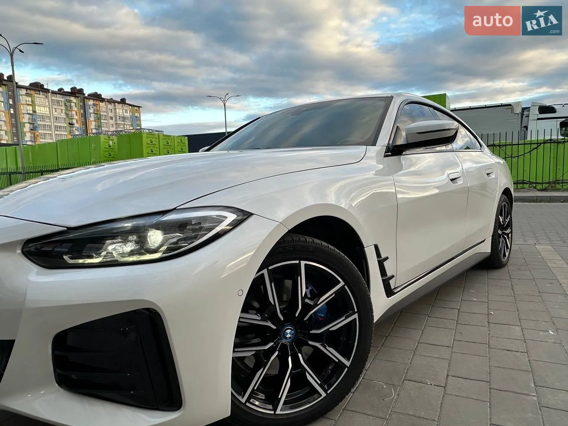 2022 BMW i4 - мініатюра 10