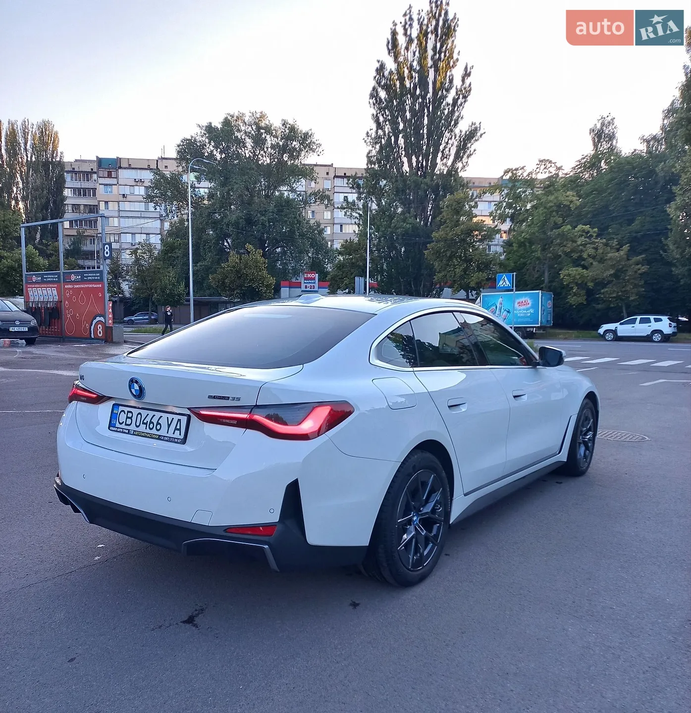 2023 BMW i4 - мініатюра 8