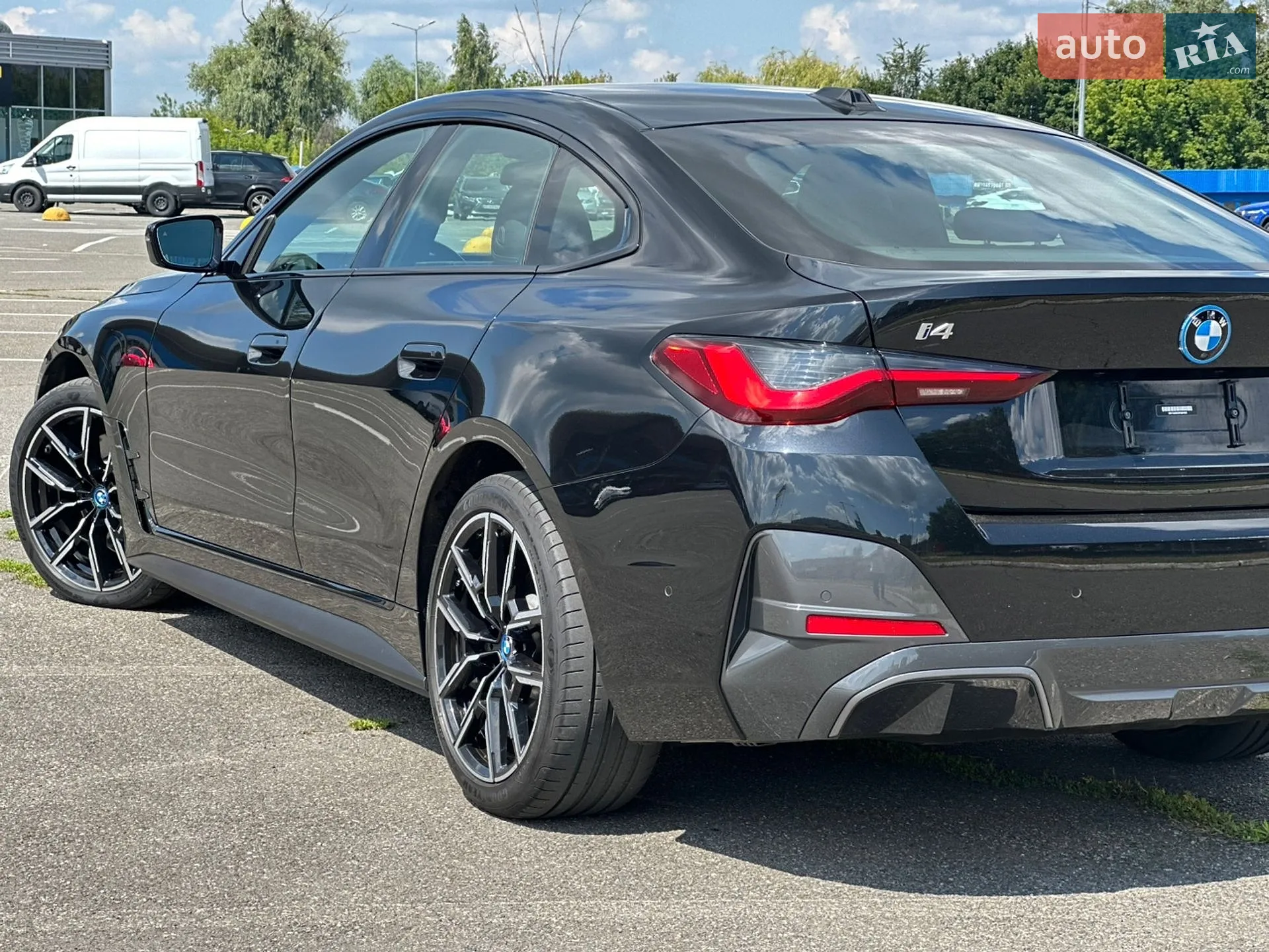 2022 BMW i4 - мініатюра 15