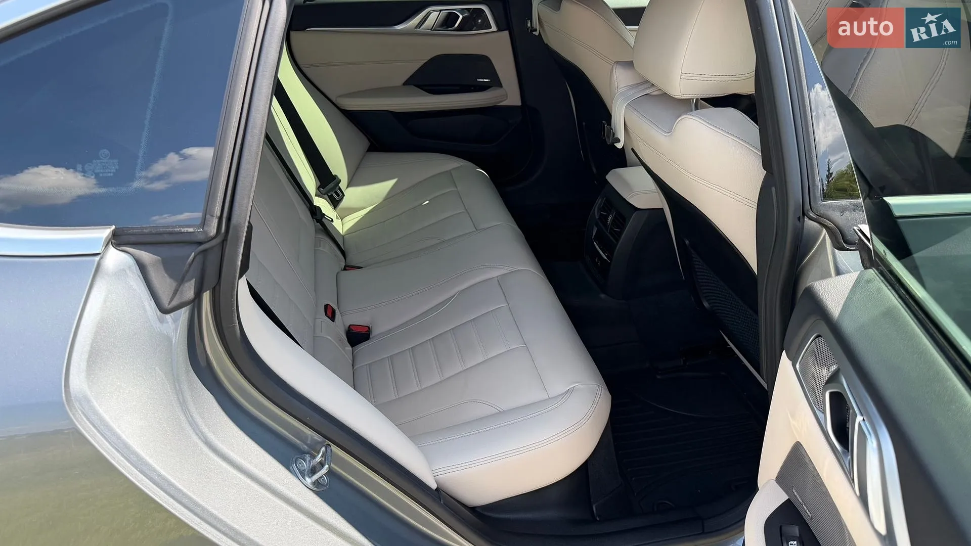 2023 BMW i4 - мініатюра 39