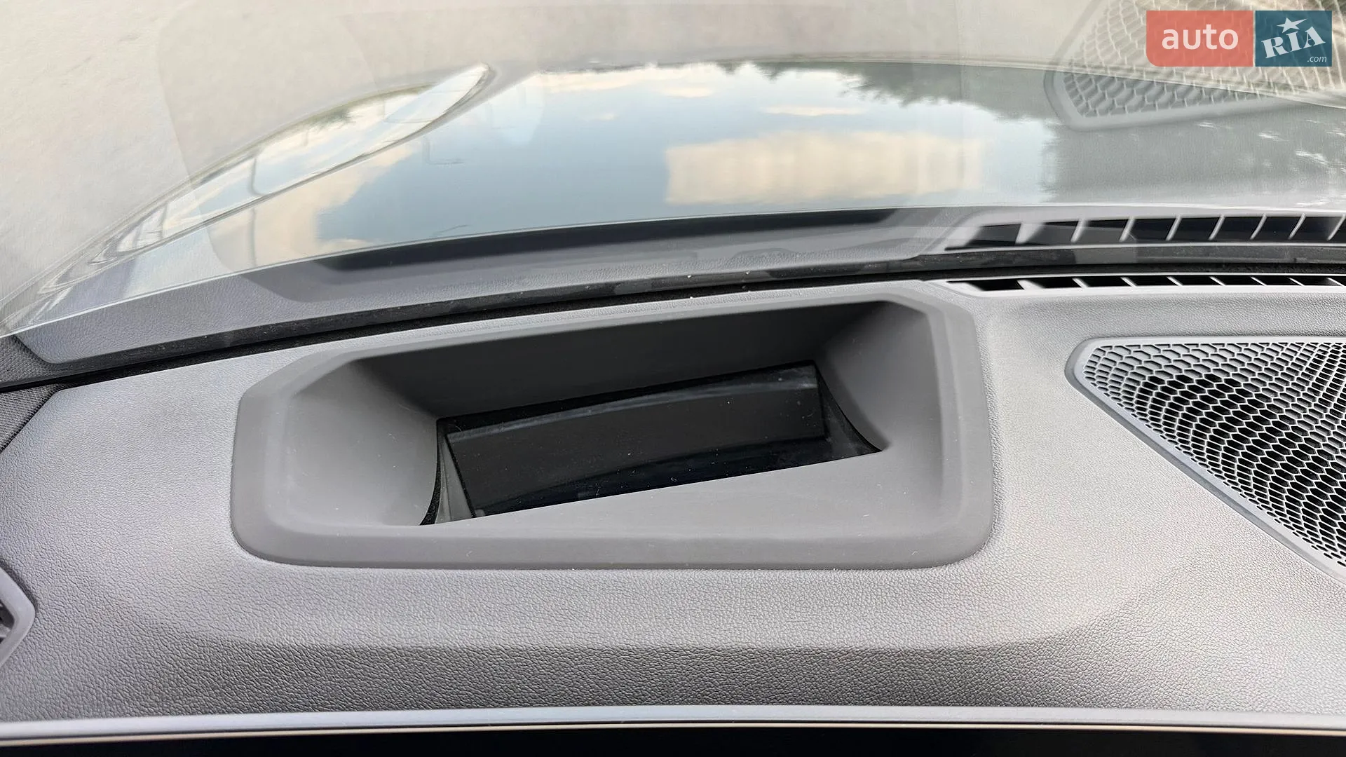2023 BMW i4 - мініатюра 65