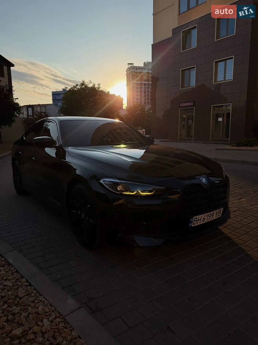 2023 BMW i4 - мініатюра 3