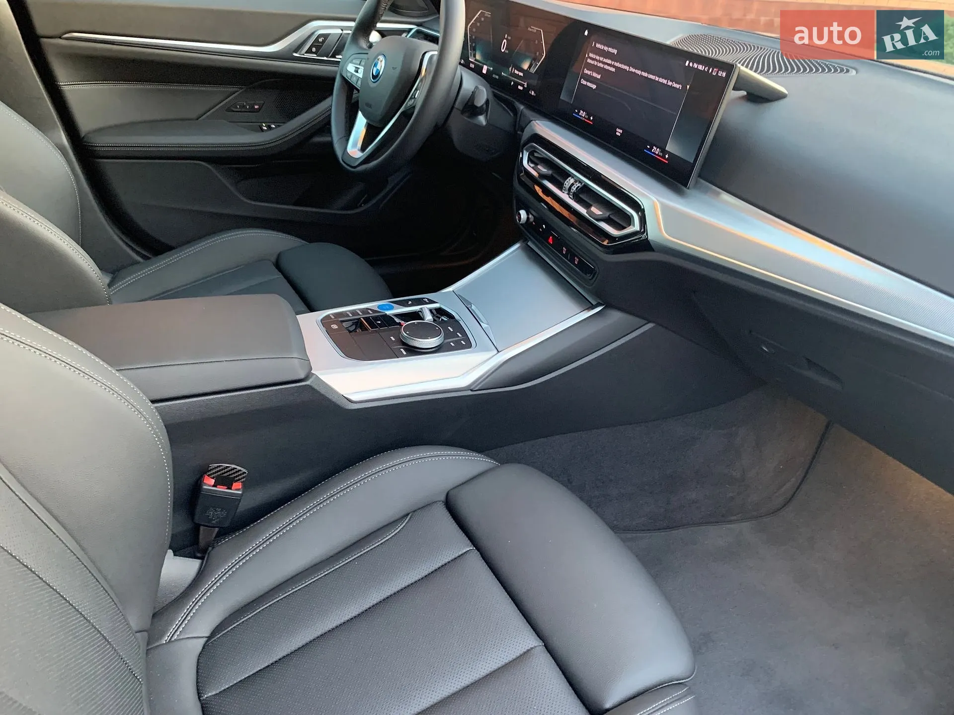 2023 BMW i4 - мініатюра 23