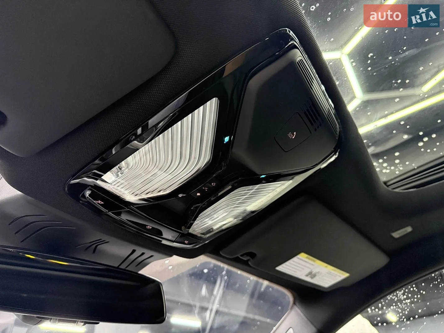 2022 BMW i4 - мініатюра 23