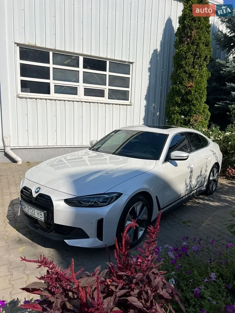 2022 BMW i4 - мініатюра 3