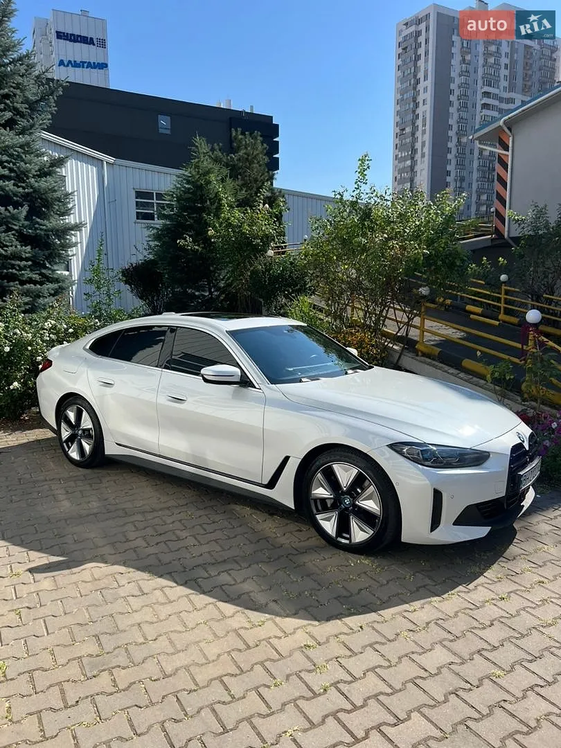 2022 BMW i4 - мініатюра 7