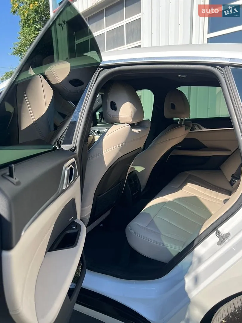 2022 BMW i4 - мініатюра 10