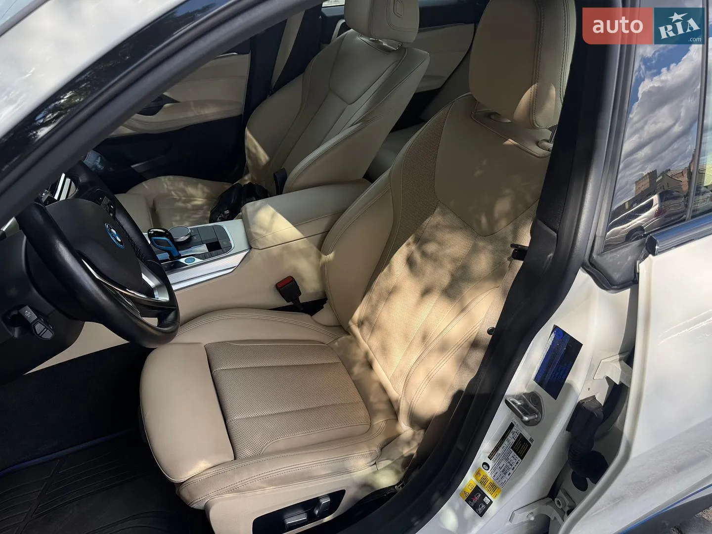 2022 BMW i4 - мініатюра 12