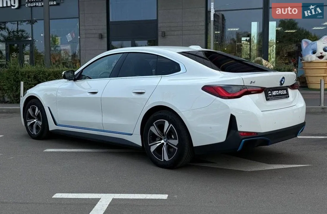 2022 BMW i4 - мініатюра 5