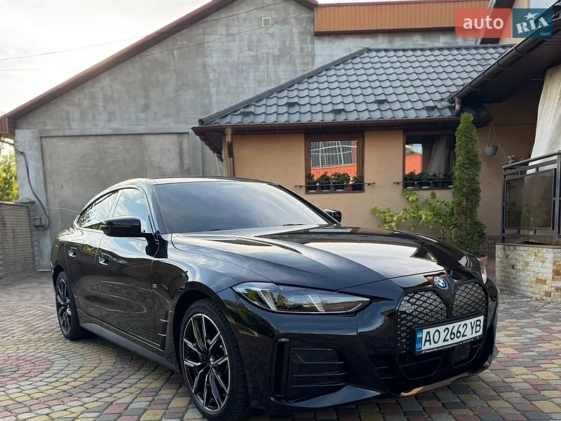 BMW i4