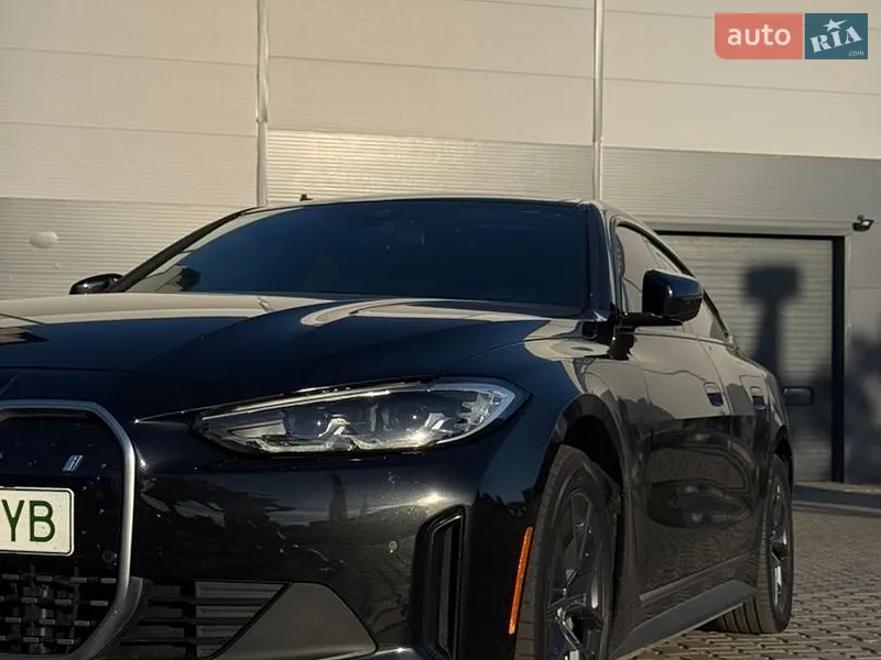 BMW i4