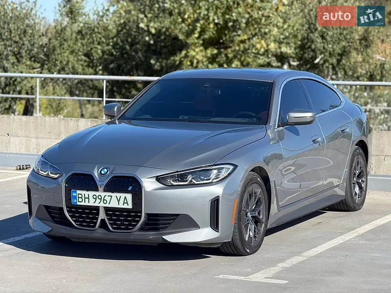 BMW i4