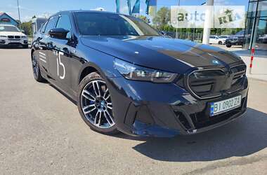 Седан BMW i5 2023 в Полтаве