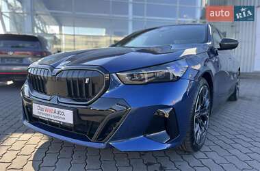 Седан BMW i5 2023 в Хмельницком