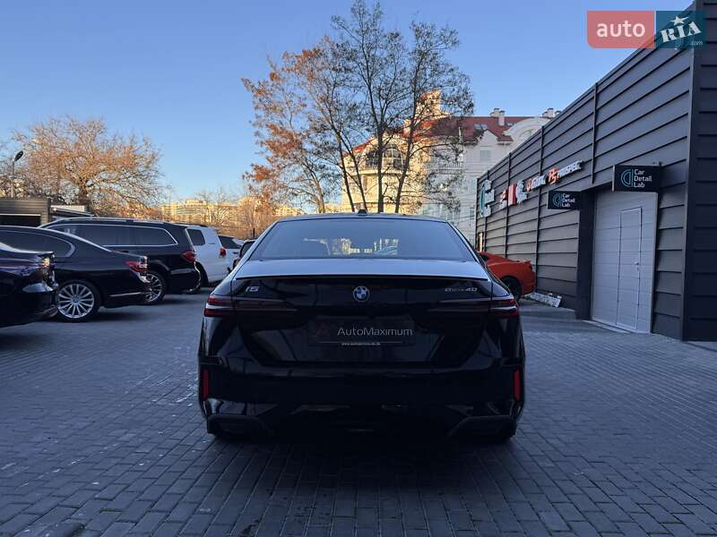 Седан BMW i5 2023 в Одессе