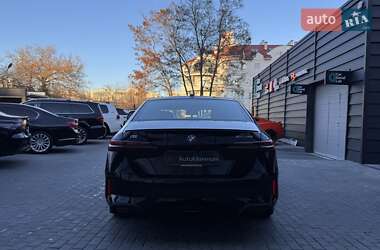 Седан BMW i5 2023 в Одесі