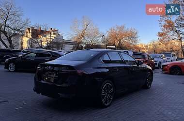 Седан BMW i5 2023 в Одесі