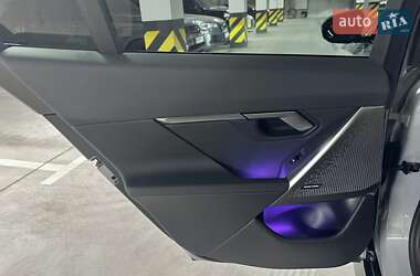 Седан BMW i5 2023 в 