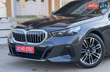 Седан BMW i5 2024 в 