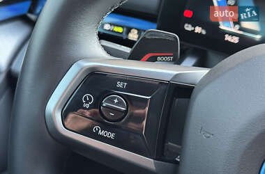 Седан BMW i5 2024 в 