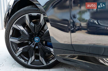 Седан BMW i5 2023 в 