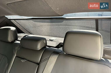 Седан BMW i5 2024 в 