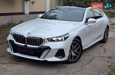 Седан BMW i5 2024 в Одесі