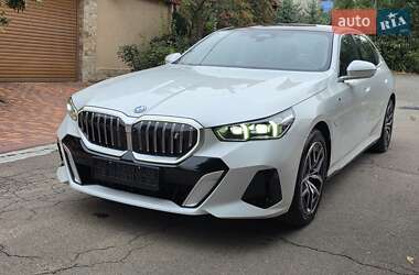 Седан BMW i5 2024 в Одесі