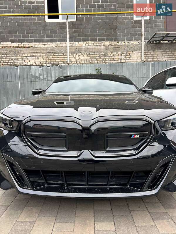 Седан BMW i5 2024 в Черкассах