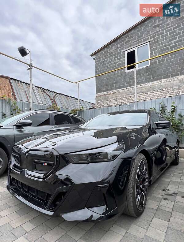 Седан BMW i5 2024 в Черкассах