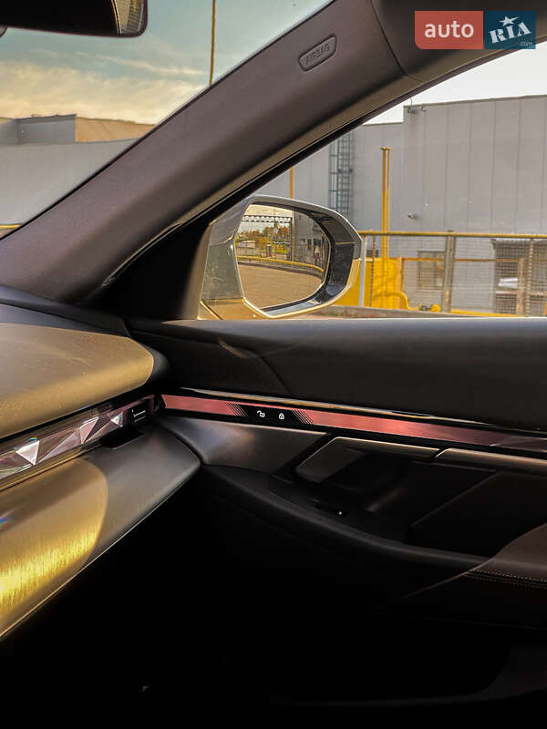Седан BMW i5 2024 в Кривом Роге фото 11 Седан BMW i5 2024 в Кривом Роге