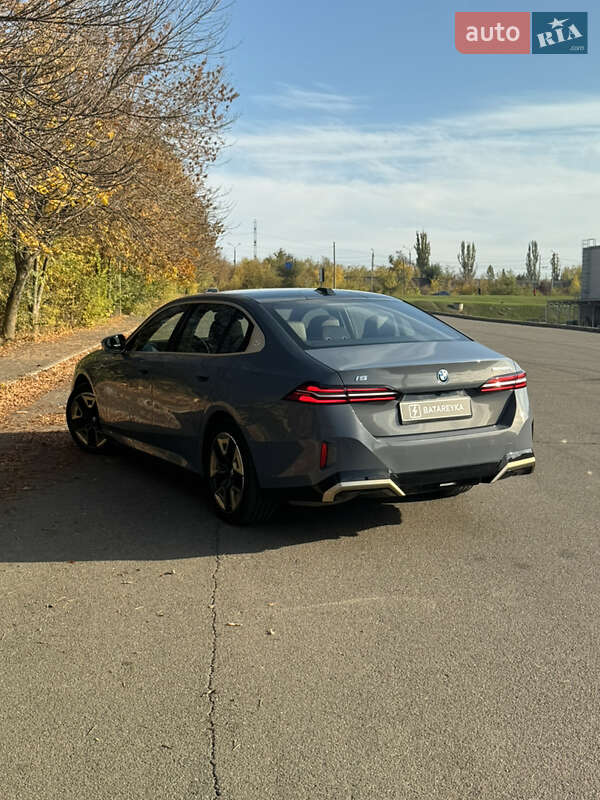 Седан BMW i5 2024 в Кривом Роге фото 3 Седан BMW i5 2024 в Кривом Роге