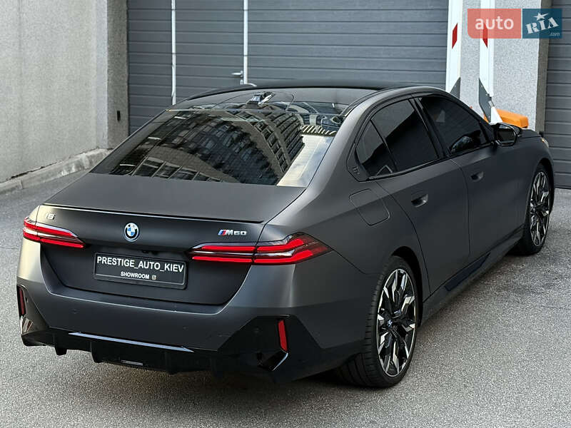 Седан BMW i5 2023 в Киеве фото 19 Седан BMW i5 2023 в Киеве