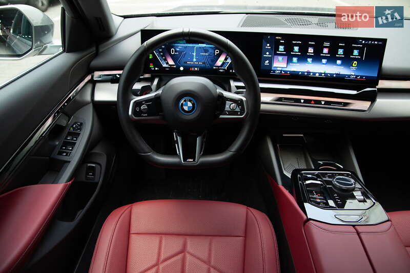 Седан BMW i5 2024 в Киеве фото 17 Седан BMW i5 2024 в Киеве