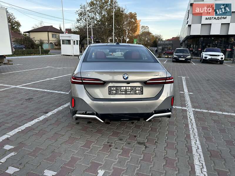Седан BMW i5 2024 в Одессе