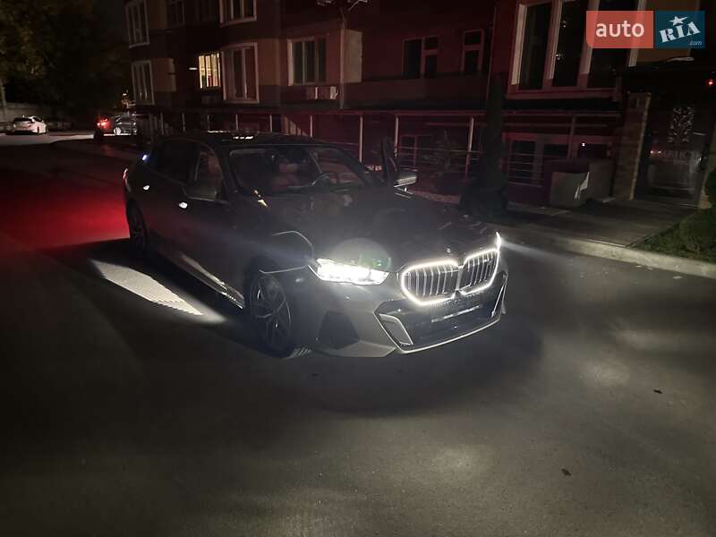 Седан BMW i5 2024 в Одессе
