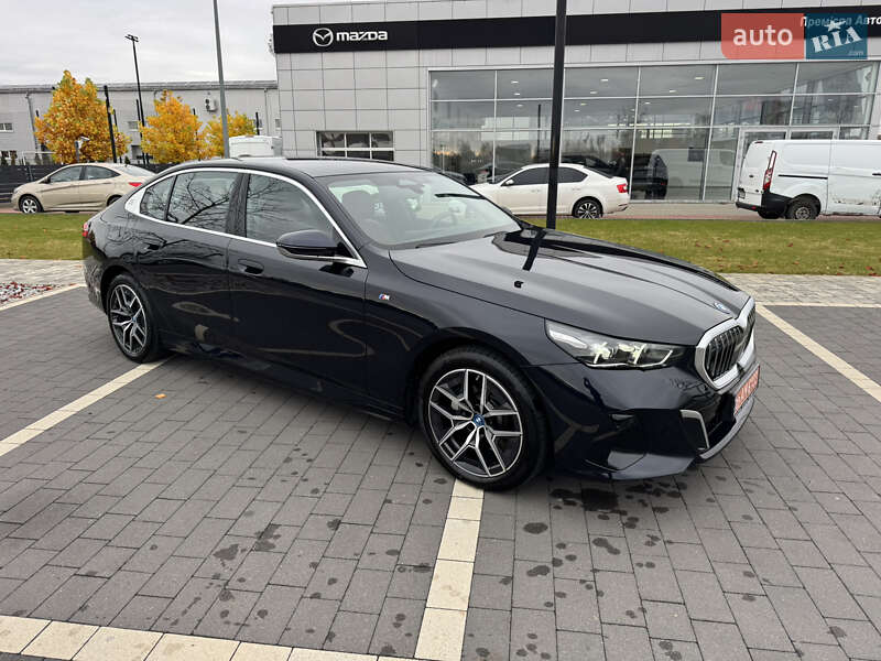 Седан BMW i5 2024 в Мукачевому