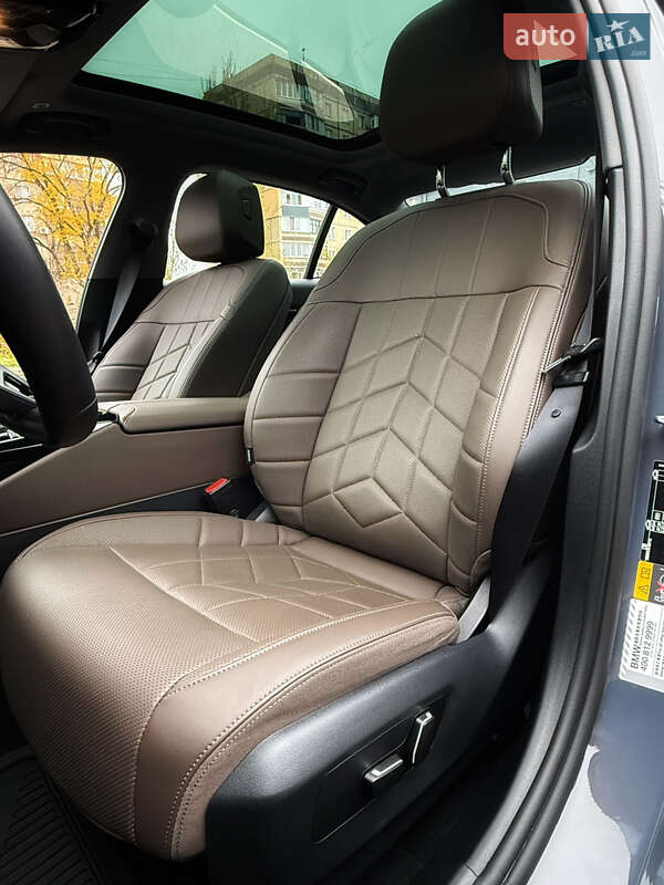 Седан BMW i5 2024 в Києві фото 9 Седан BMW i5 2024 в Києві