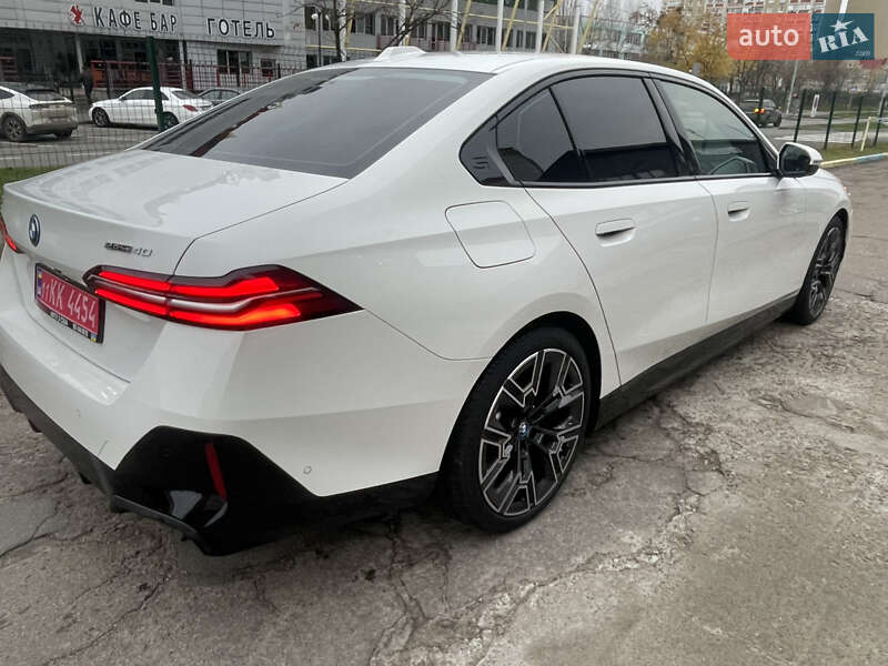 Седан BMW i5 2024 в Киеве фото 7 Седан BMW i5 2024 в Киеве