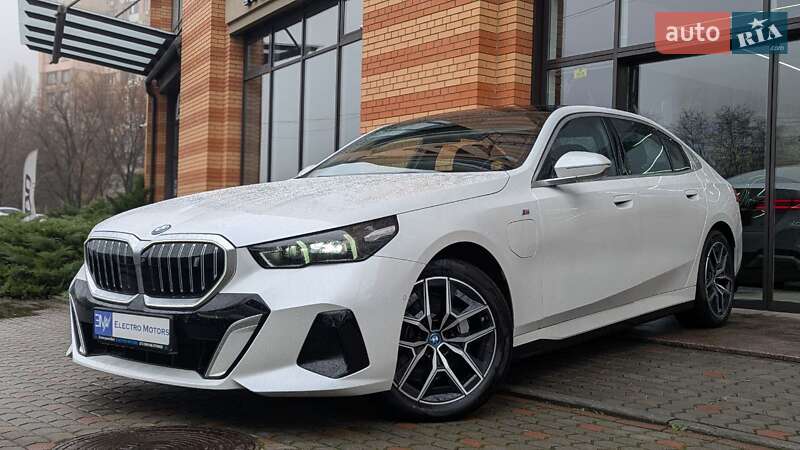 Седан BMW i5 2024 в Киеве фото 5 Седан BMW i5 2024 в Киеве