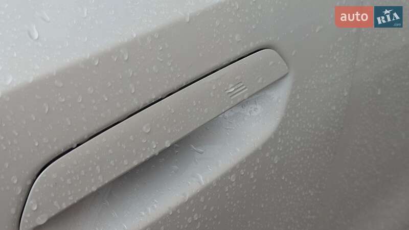 Седан BMW i5 2024 в Киеве фото 20 Седан BMW i5 2024 в Киеве