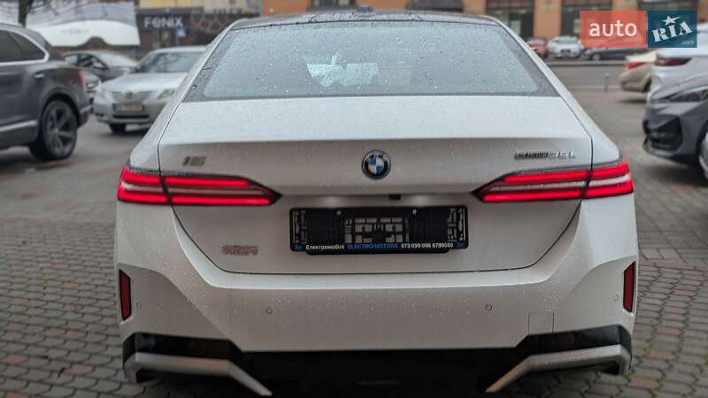 Седан BMW i5 2024 в Киеве фото 15 Седан BMW i5 2024 в Киеве