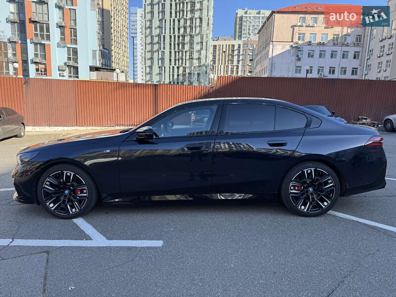 Седан BMW i5 2023 в Киеве фото 8 Седан BMW i5 2023 в Киеве