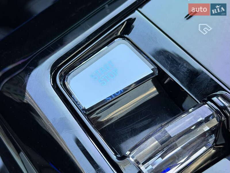 Седан BMW i5 2023 в Киеве