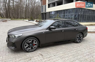 Седан BMW i5 2024 в Тернополі
