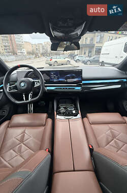 Седан BMW i5 2024 в Тернополі