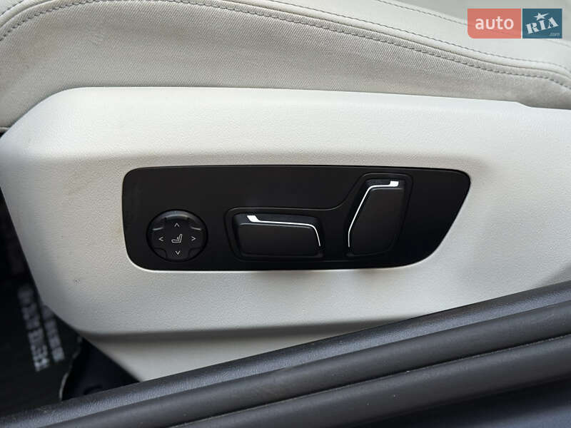 Седан BMW i5 2023 в Києві